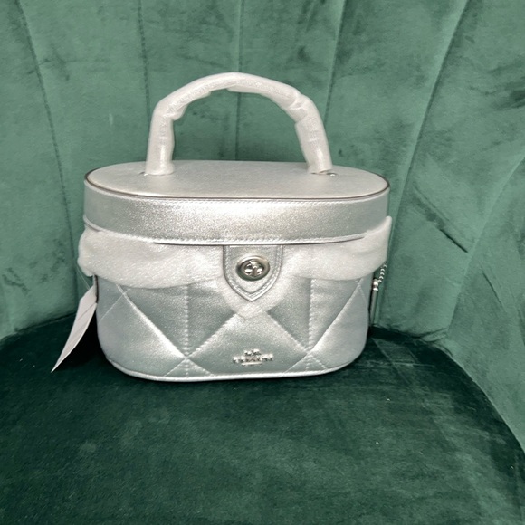 Coach Handbag, card case sold separately! - Picture 2 of 8